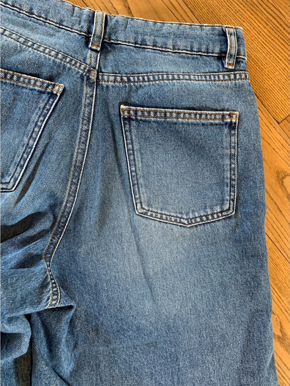 Simons Contemporaine Medium Blue High Rise Wide-Leg Denim Jeans - Picture 5 of 8